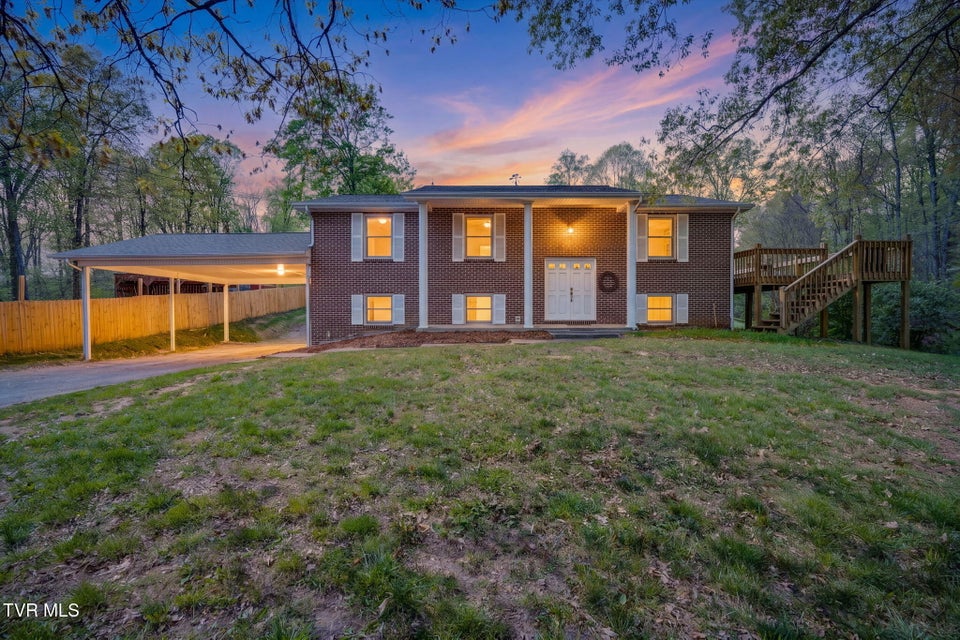 Photo #2: 1117 Gray Sta-Sul Springs 