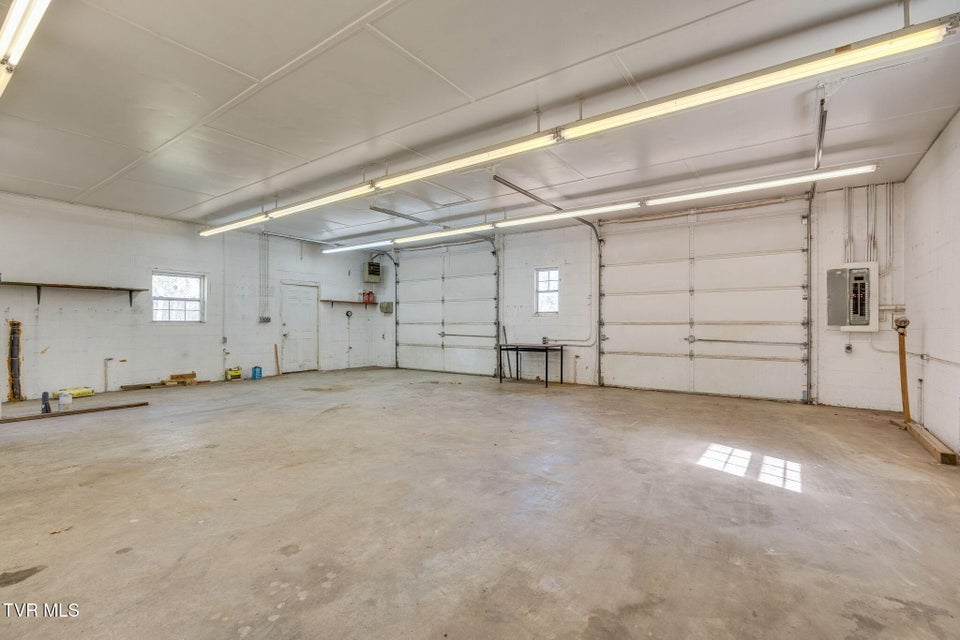 Photo #43: 1117 Gray Sta-Sul Springs 