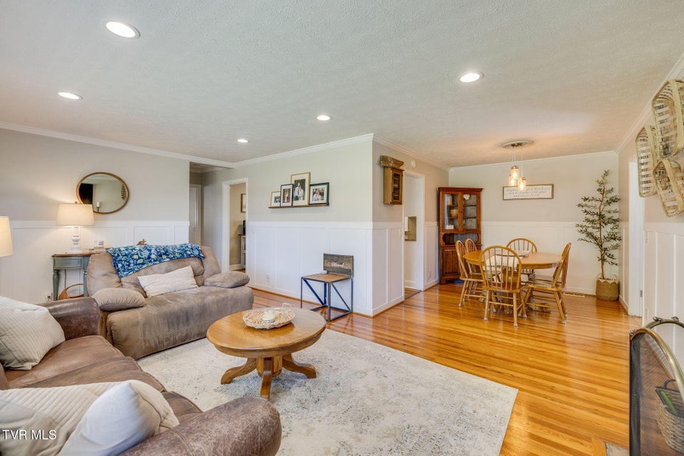 Photo #8: 1312 Post Street