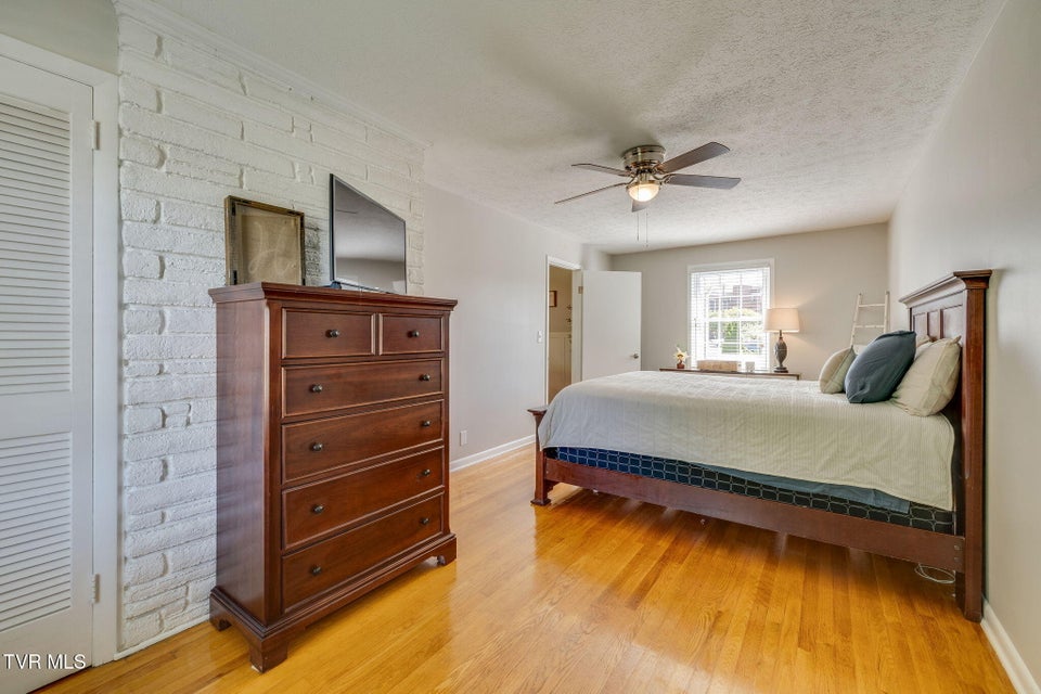 Photo #26: 1312 Post Street