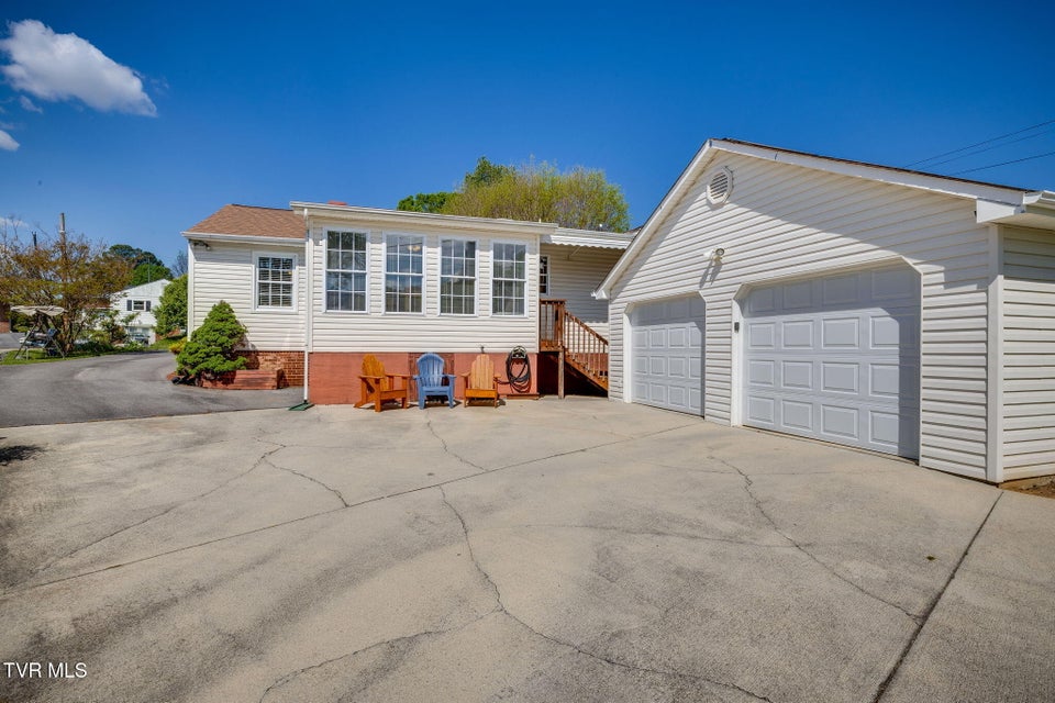 Photo #31: 1312 Post Street