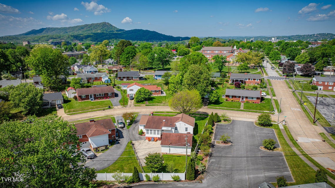 Photo #34: 1312 Post Street