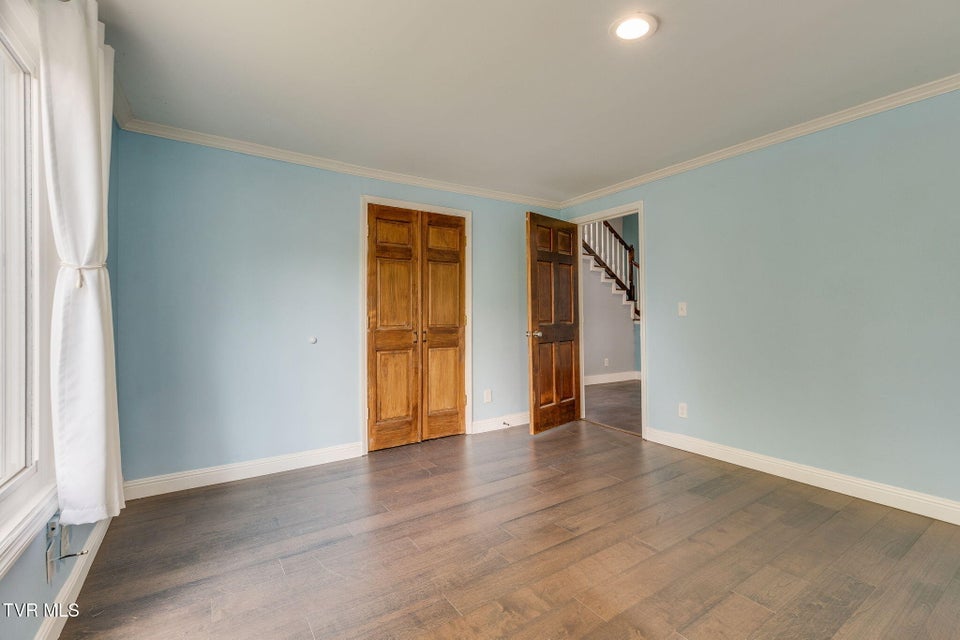 Photo #15: 956 TN-91 