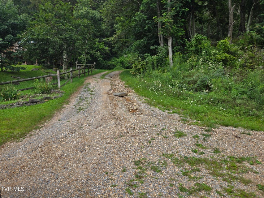 Photo #31: 000 Sylvan Way