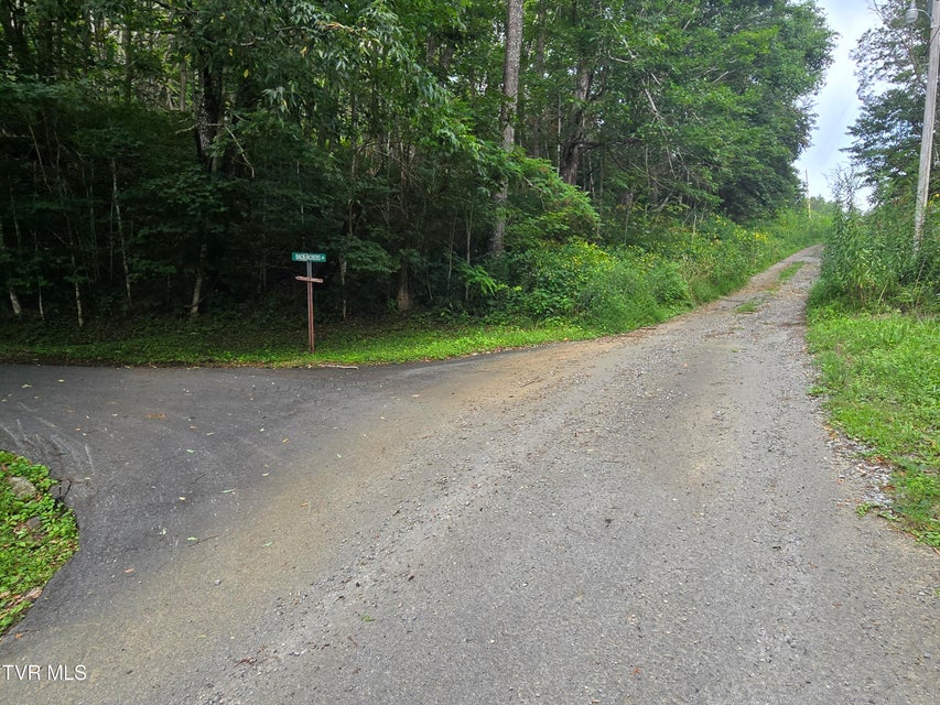 Photo #32: 000 Sylvan Way