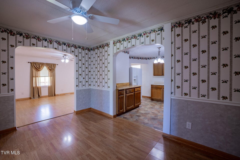 Photo #12: 2044 Siam Road