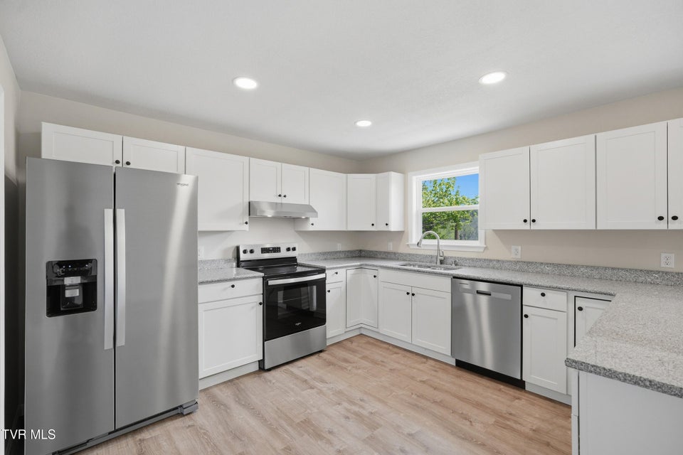 Photo #9: 79 Dorado Bottom Road