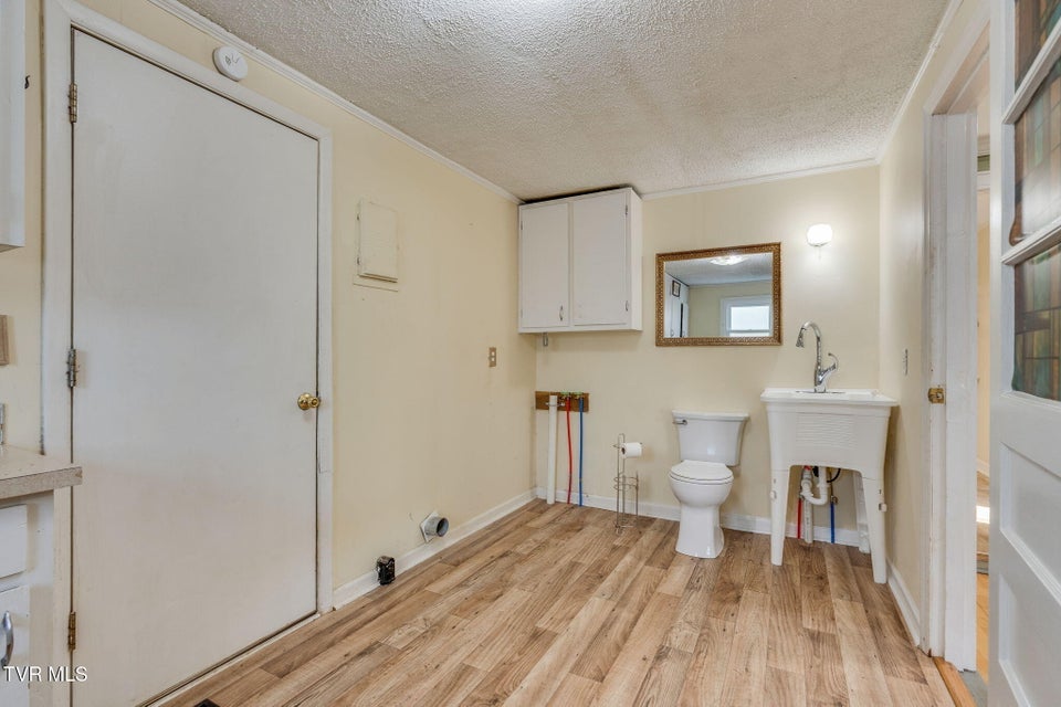 Photo #23: 105 1st Avenue