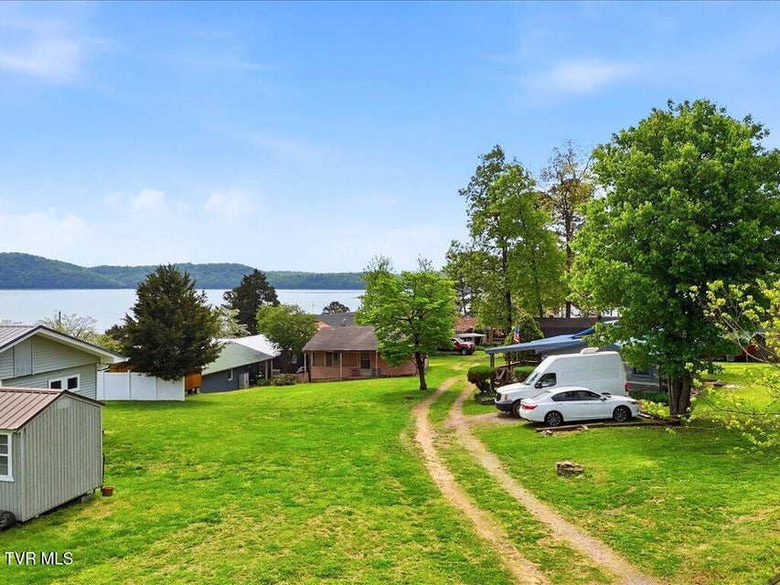 Photo #4: 171 Burnett Drive