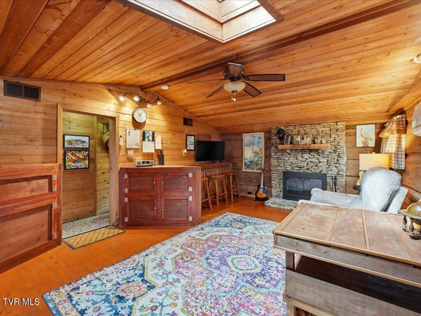 Photo #5: 171 Burnett Drive