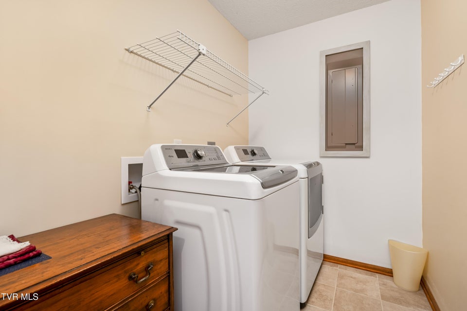 Photo #27: 244 Markland Hill Road