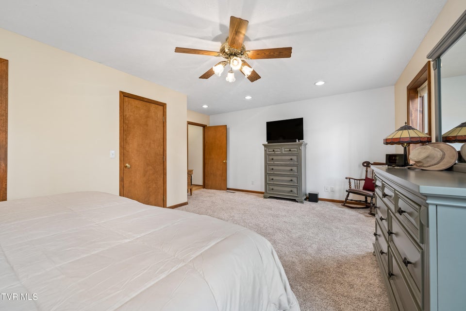 Photo #35: 244 Markland Hill Road