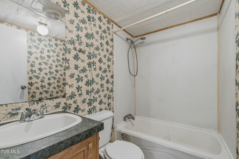 Photo #16: 225 Carpenters Chapel Road