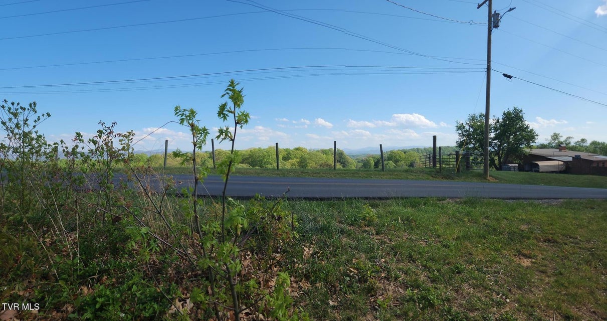 Photo #9: 1253 Skyline Drive