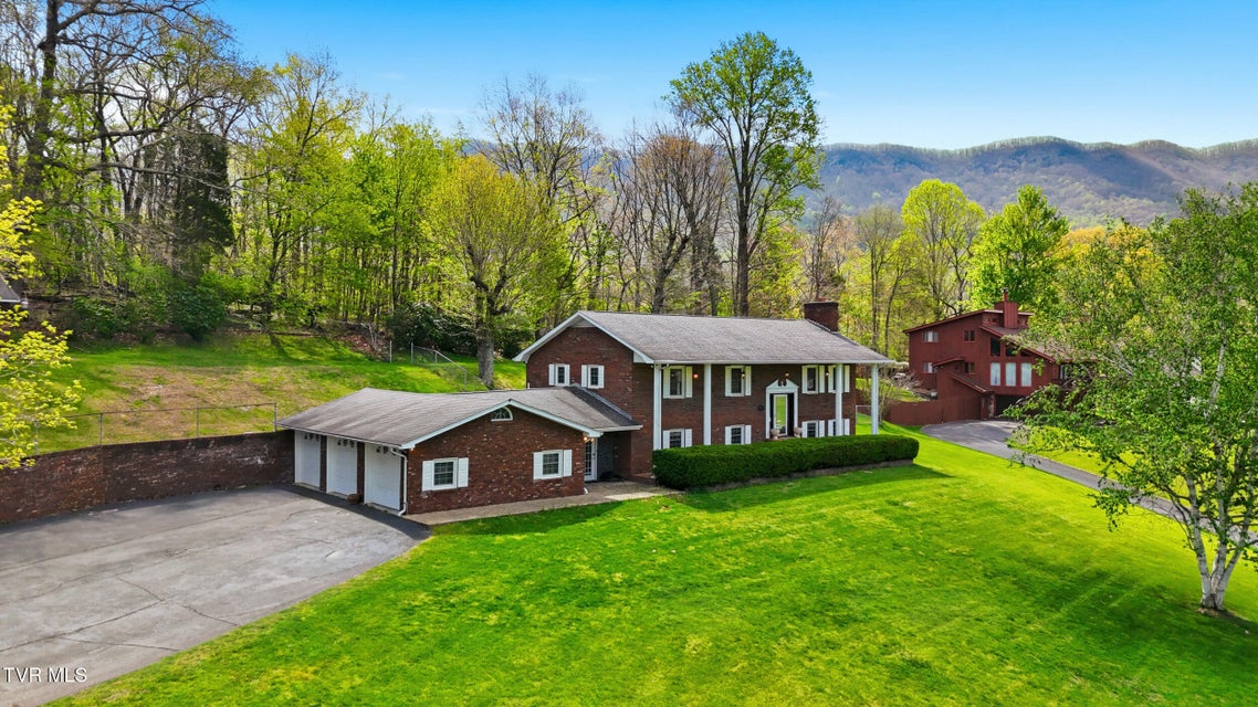 Photo #2: 64 Dye Drive