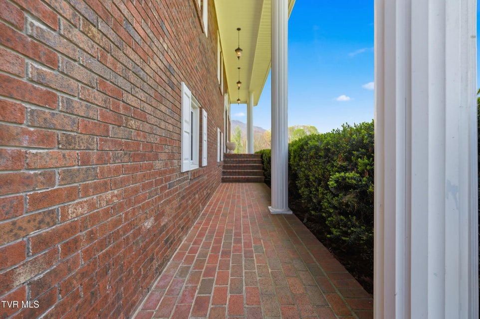 Photo #4: 64 Dye Drive