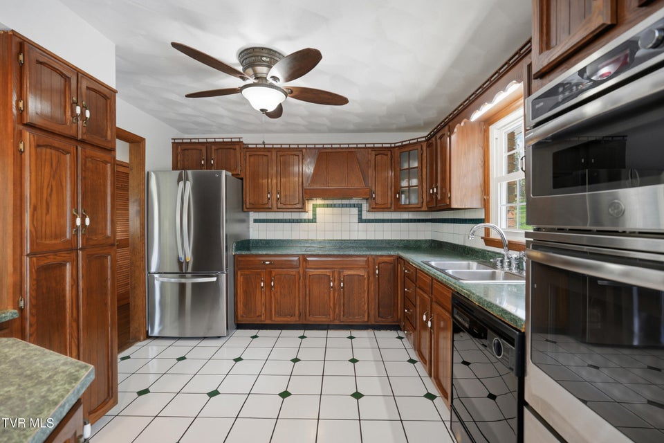 Photo #13: 64 Dye Drive