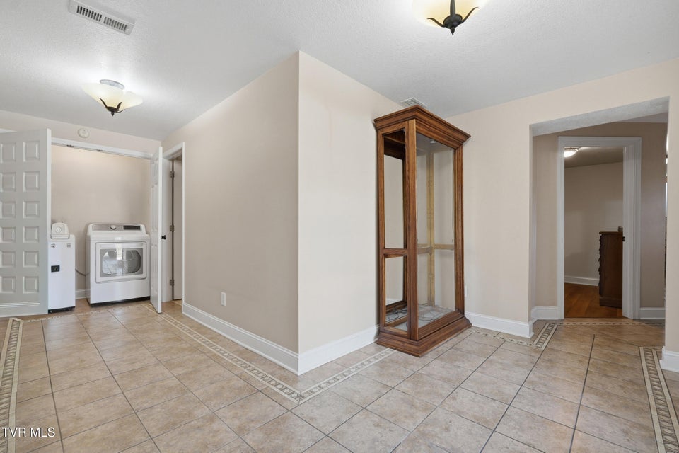 Photo #28: 64 Dye Drive