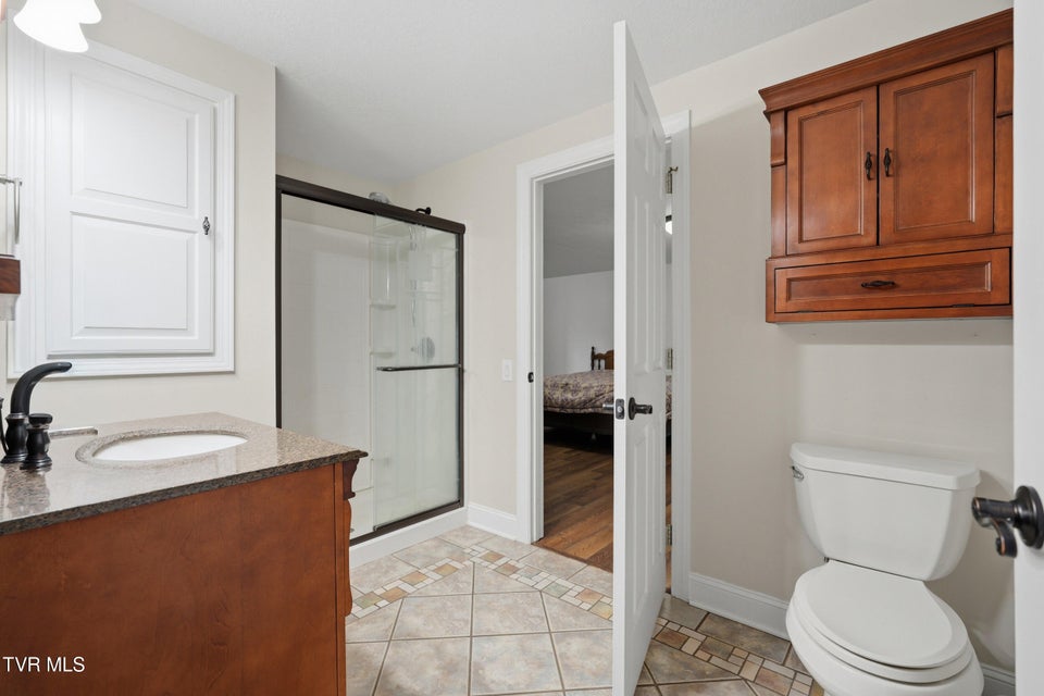 Photo #36: 64 Dye Drive