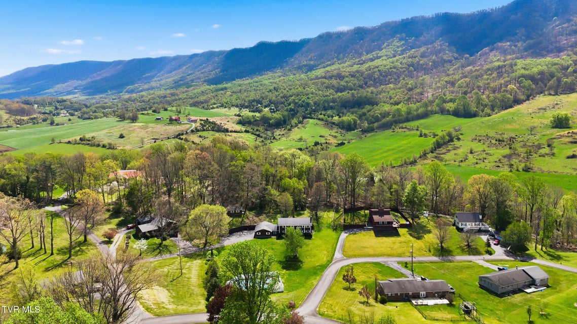 Photo #54: 64 Dye Drive