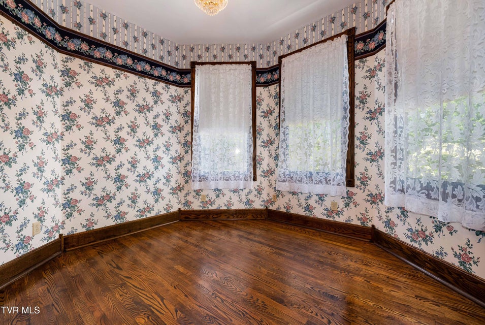 Photo #49: 101 Knobb Hill Road