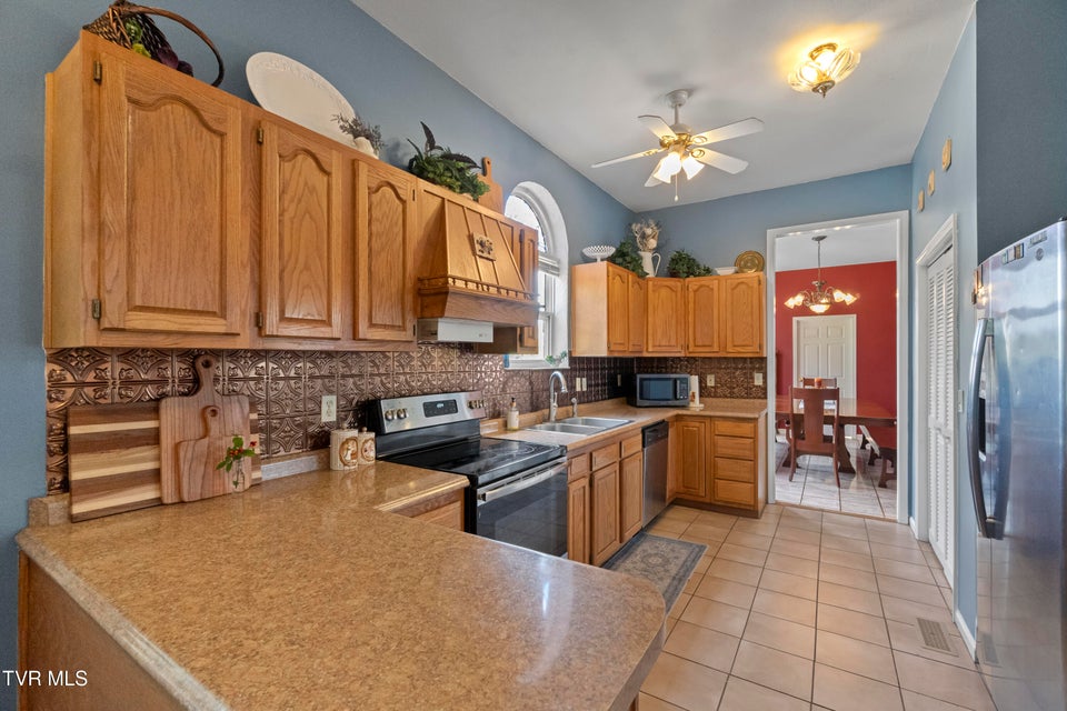 Photo #11: 1005 Jackson Hollow Road