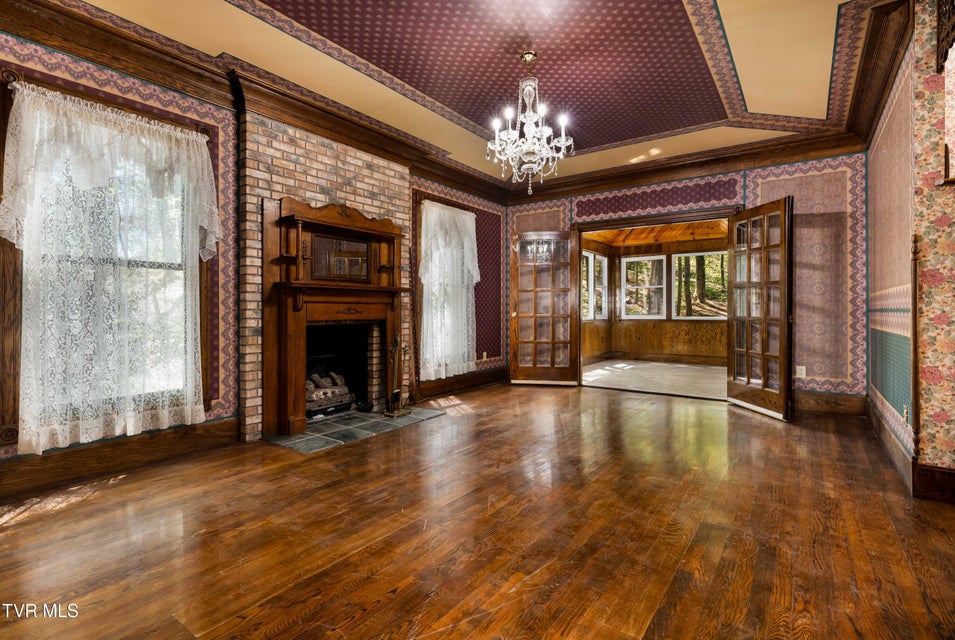 Photo #35: 101 Knobb Hill Road