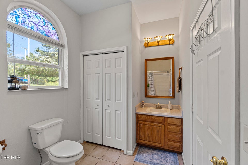 Photo #16: 1005 Jackson Hollow Road