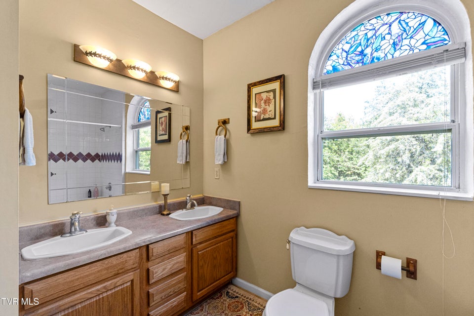 Photo #21: 1005 Jackson Hollow Road