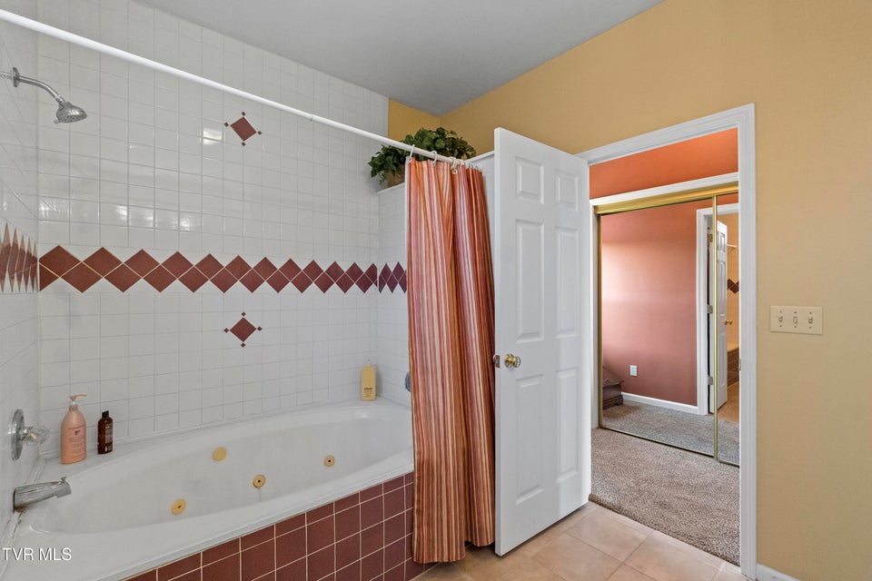 Photo #22: 1005 Jackson Hollow Road