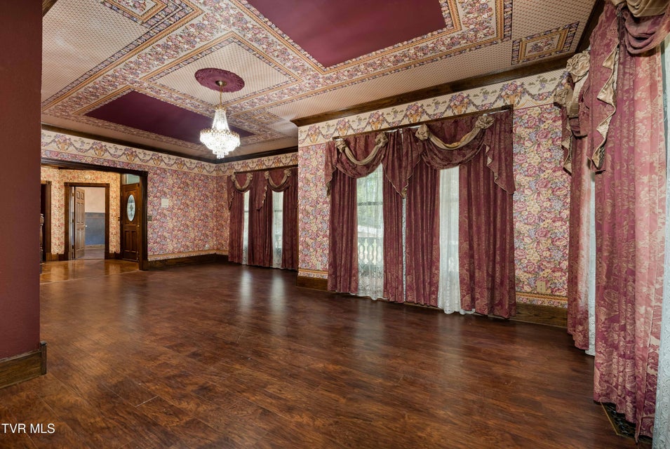 Photo #27: 101 Knobb Hill Road