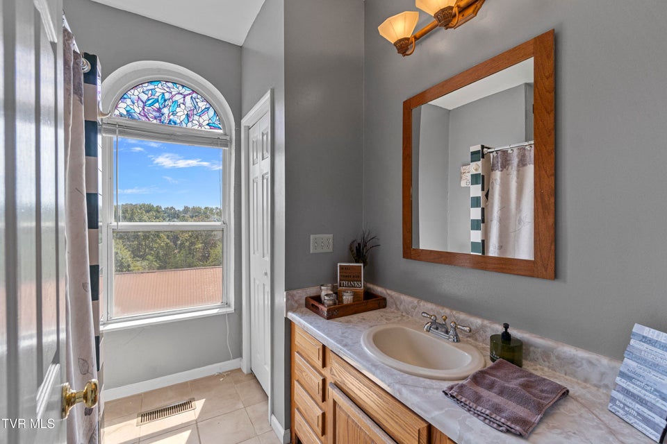 Photo #29: 1005 Jackson Hollow Road