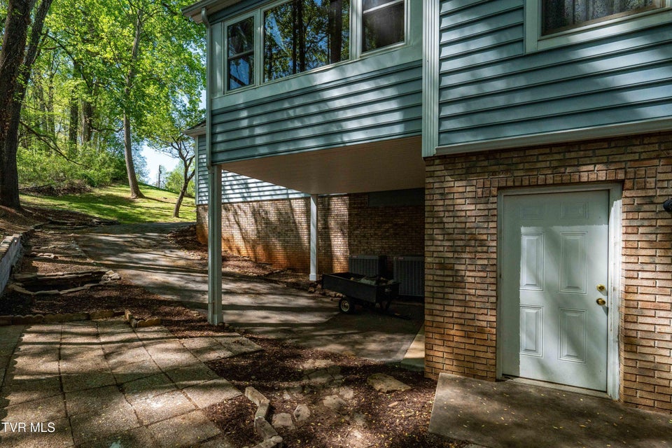 Photo #77: 101 Knobb Hill Road