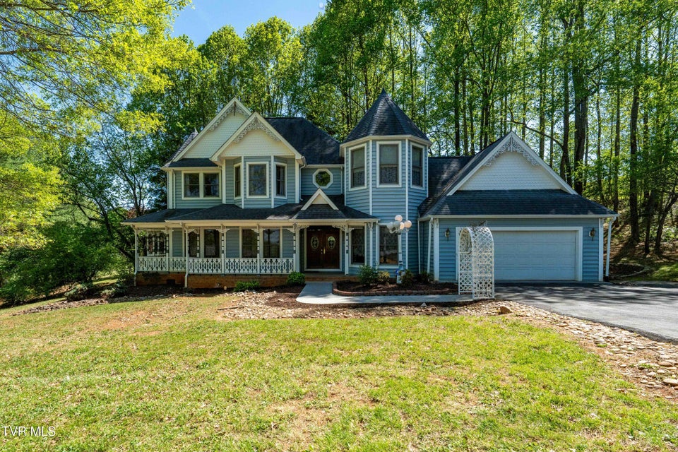 Photo #4: 101 Knobb Hill Road