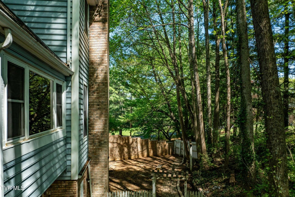 Photo #88: 101 Knobb Hill Road