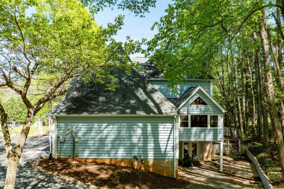 Photo #90: 101 Knobb Hill Road