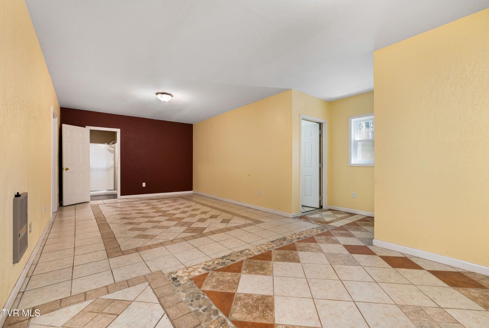 Photo #58: 101 Knobb Hill Road