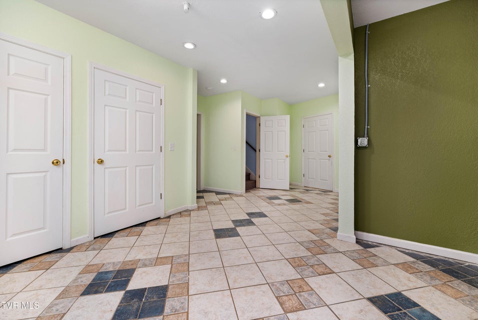 Photo #65: 101 Knobb Hill Road