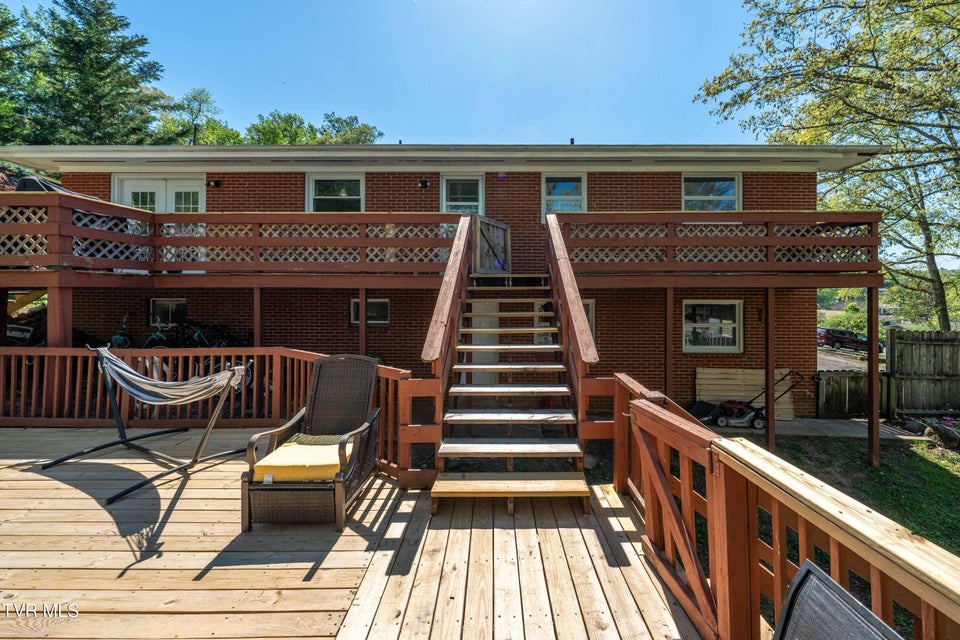 Photo #5: 1405 Brentwood Drive