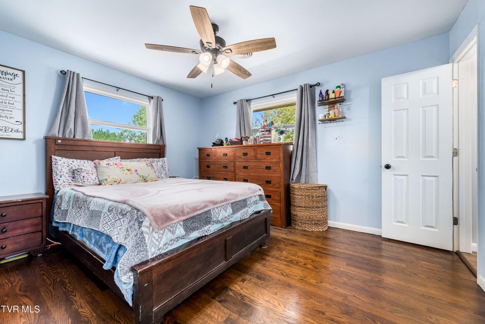 Photo #18: 1405 Brentwood Drive