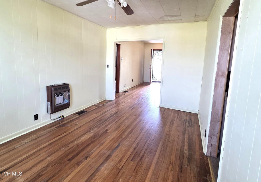 Photo #10: 1401 Garden Road