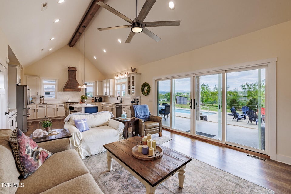 Photo #8: 186 Berry Ridge Road