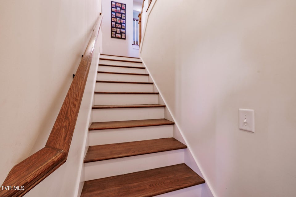 Photo #30: 186 Berry Ridge Road