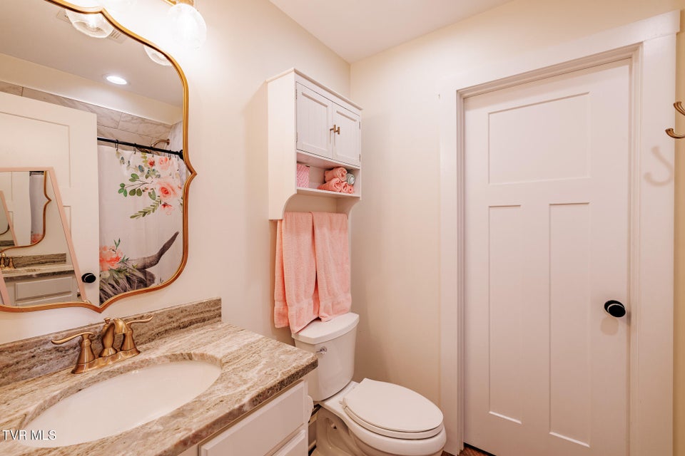 Photo #34: 186 Berry Ridge Road