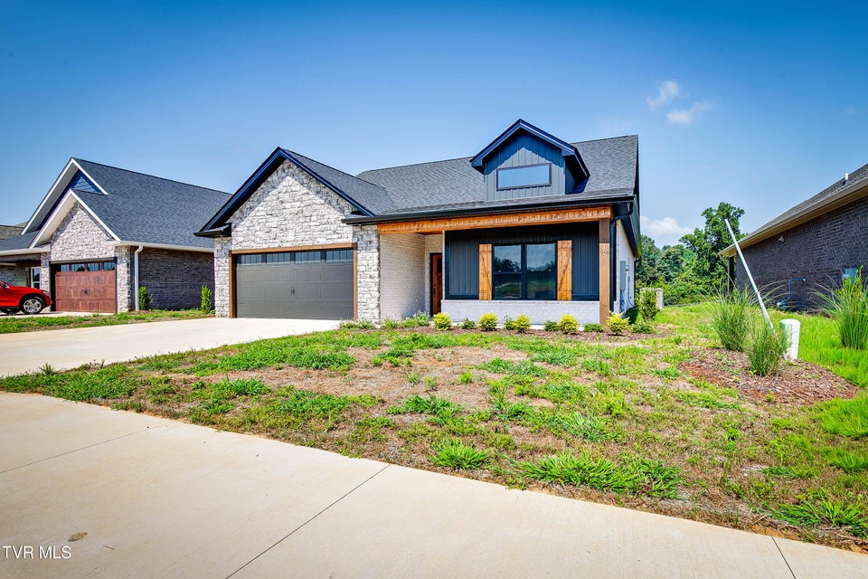 Photo #3: 157 Marigold Lane