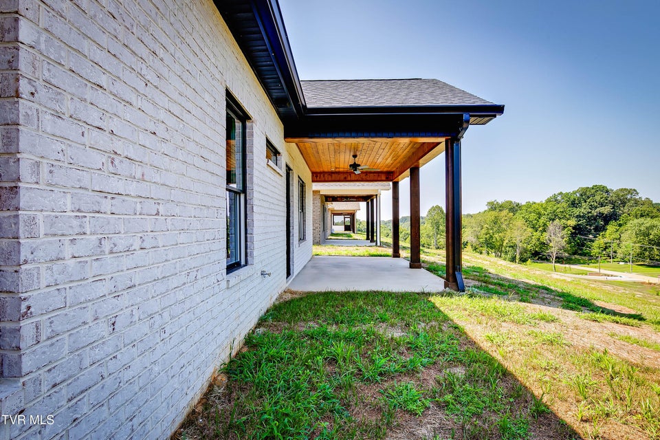 Photo #26: 157 Marigold Lane