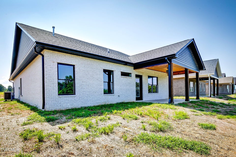 Photo #27: 157 Marigold Lane