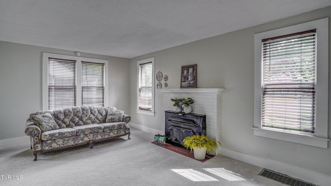 Photo #6: 1346 Center Street