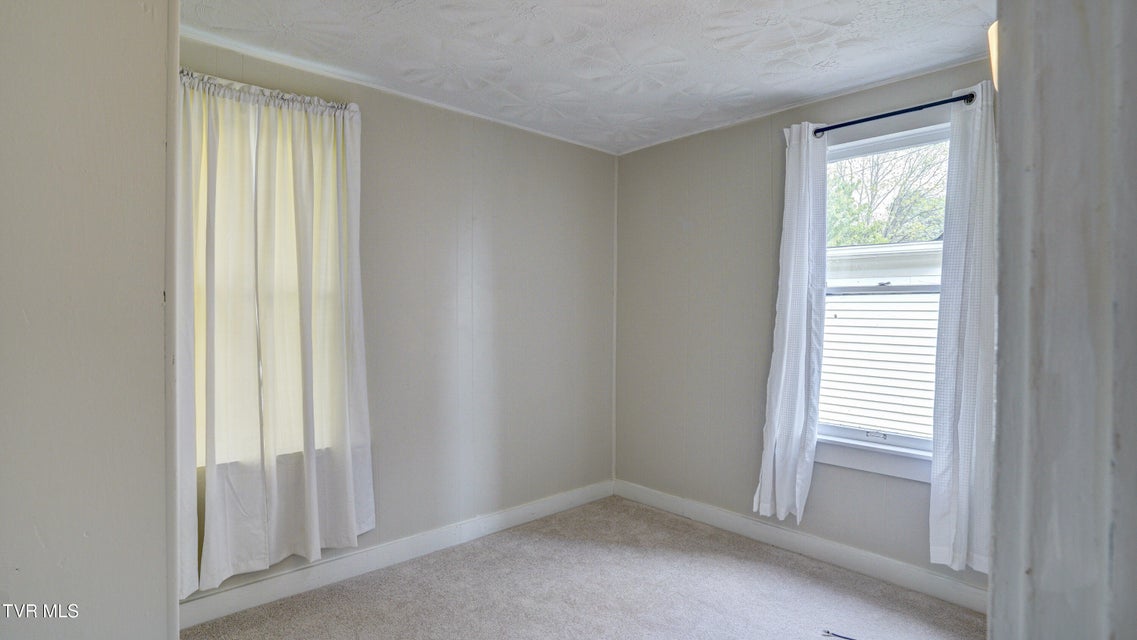 Photo #21: 1346 Center Street