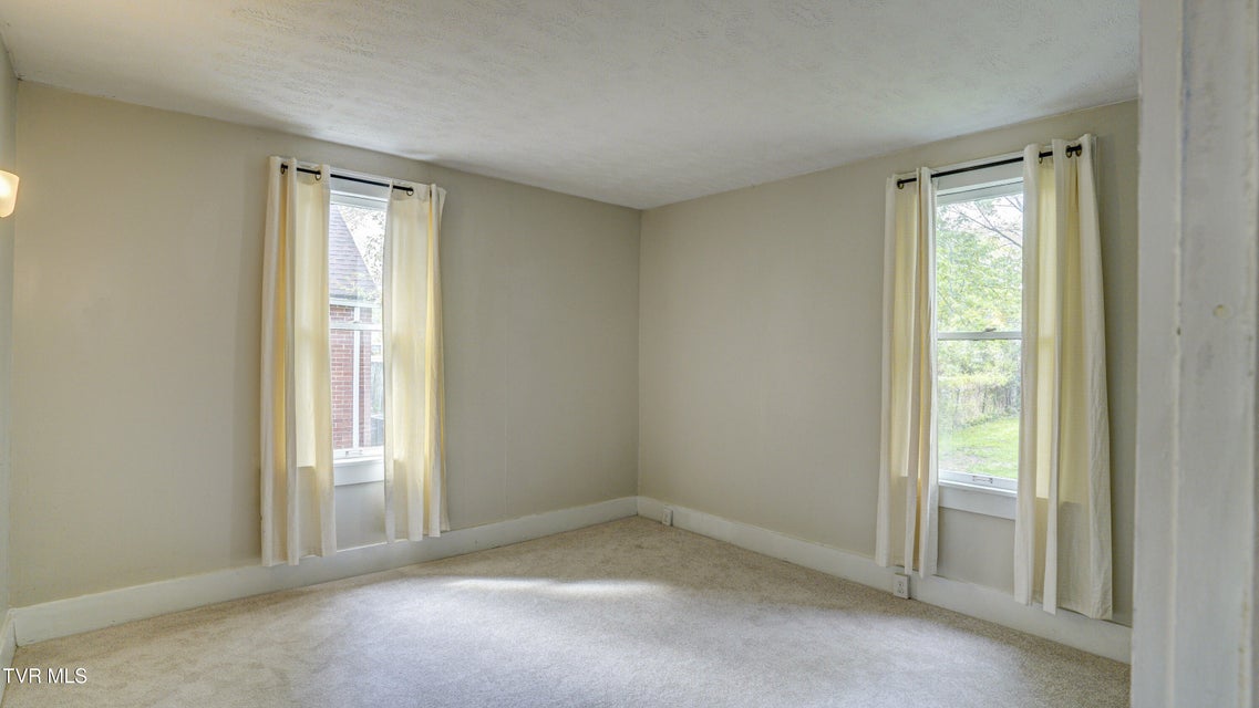 Photo #24: 1346 Center Street